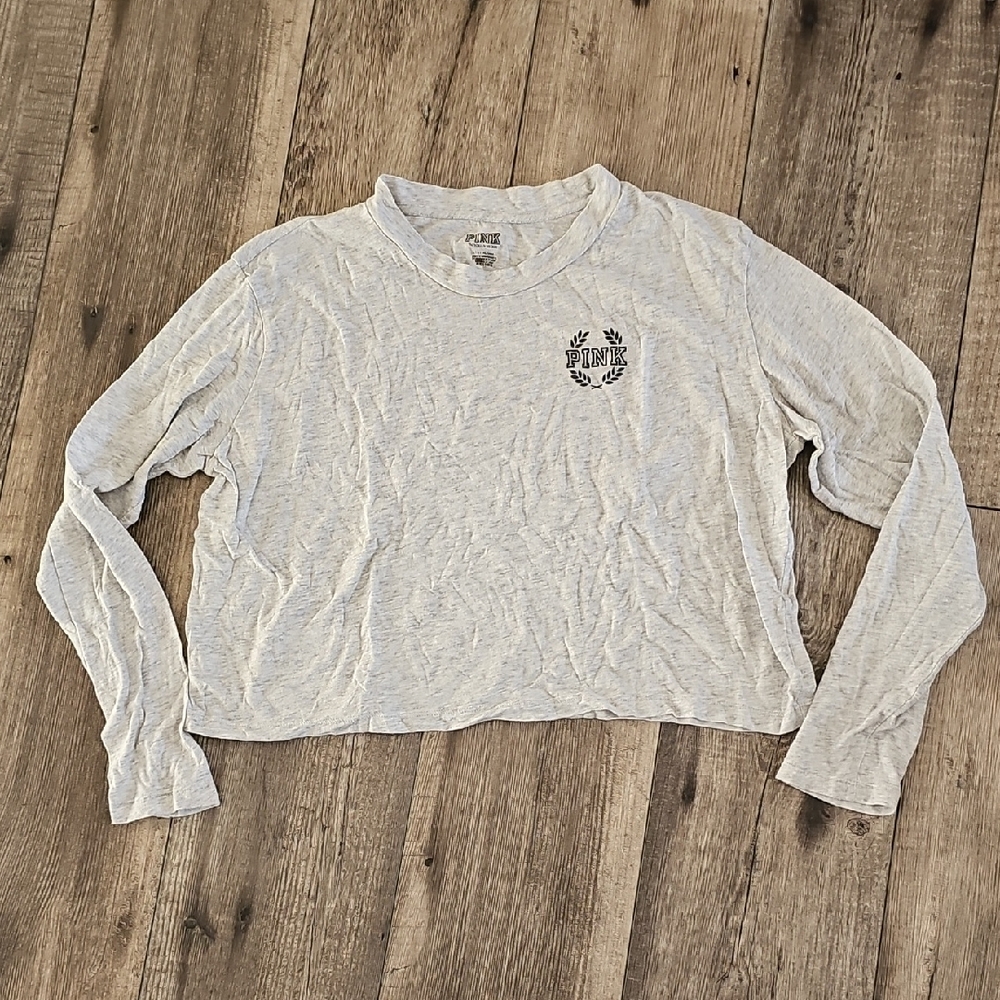 Pink Victoria's Secret Gray Long Sleeve Cropped Top